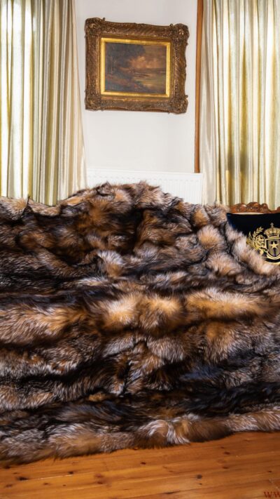 Bologna | Real Luxurious Norwegian Saga Crystal Silver Fox Fur Throw – Blanket