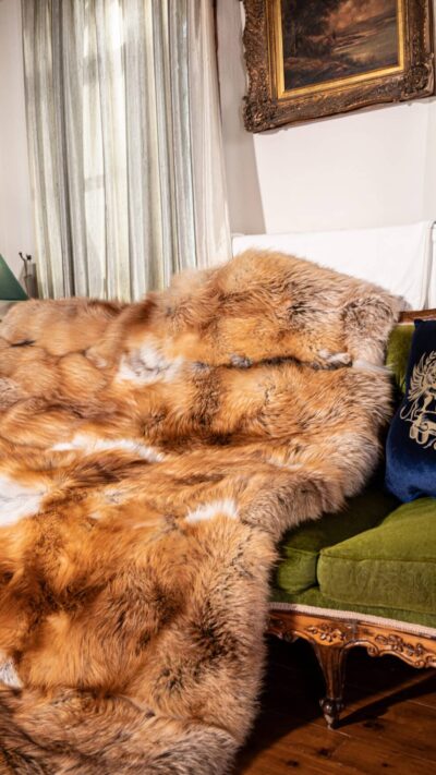 Lazio | Real Luxurious Norwegian Saga Gold Fox Fur Blanket –Throw