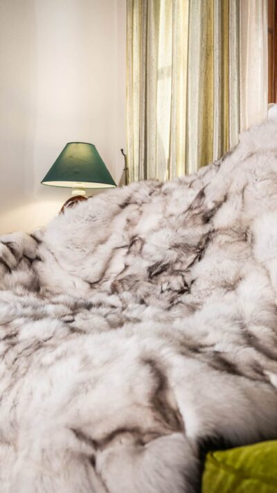 Bari | Real Luxurious Norwegian Saga Blue Fox Fur Throw – Bed Runner