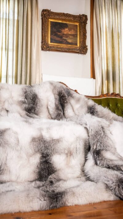 Palermo | Real Luxurious Norwegian Saga Shadow Blue  Frost Fox Fur Blanket–Throw